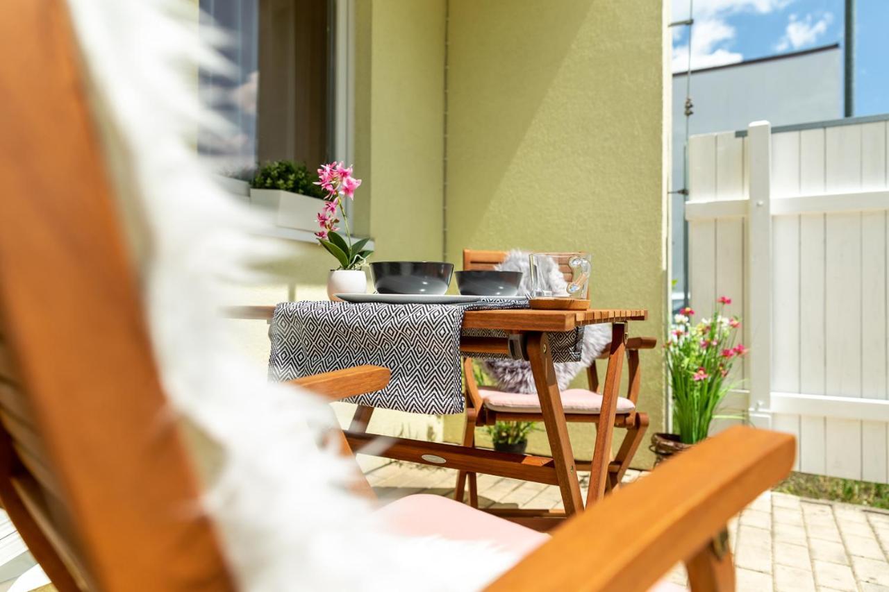 Apartman Dream V Mikulove - Jine Ubytovani Lednice Apartman Kültér fotó