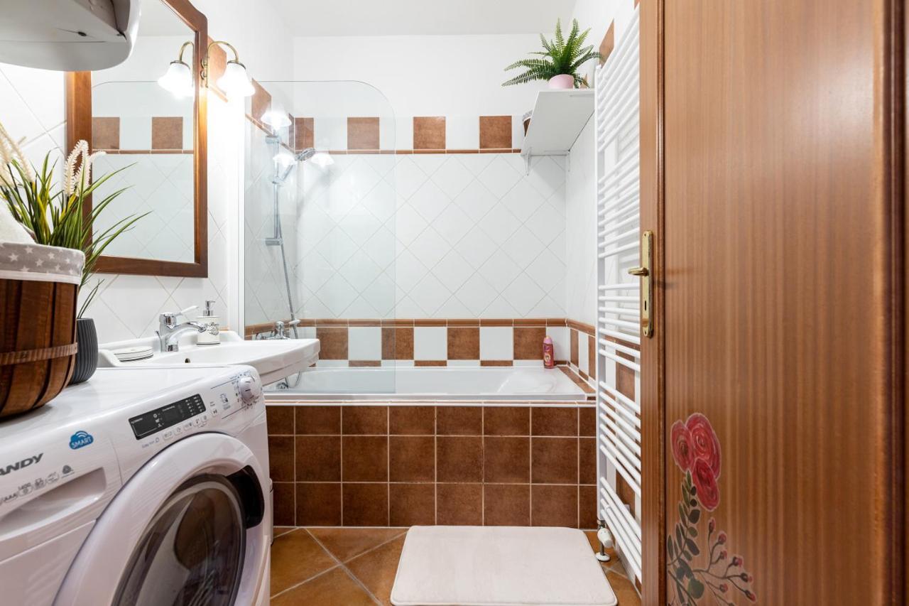 Apartman Dream V Mikulove - Jine Ubytovani Lednice Apartman Kültér fotó